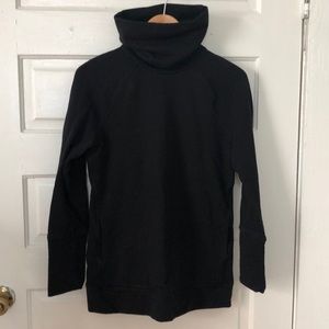 Lululemon Sweatshirt Size 6